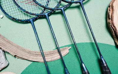Yonex Pro, Tour, Game en Play rackets, wat is het verschil?